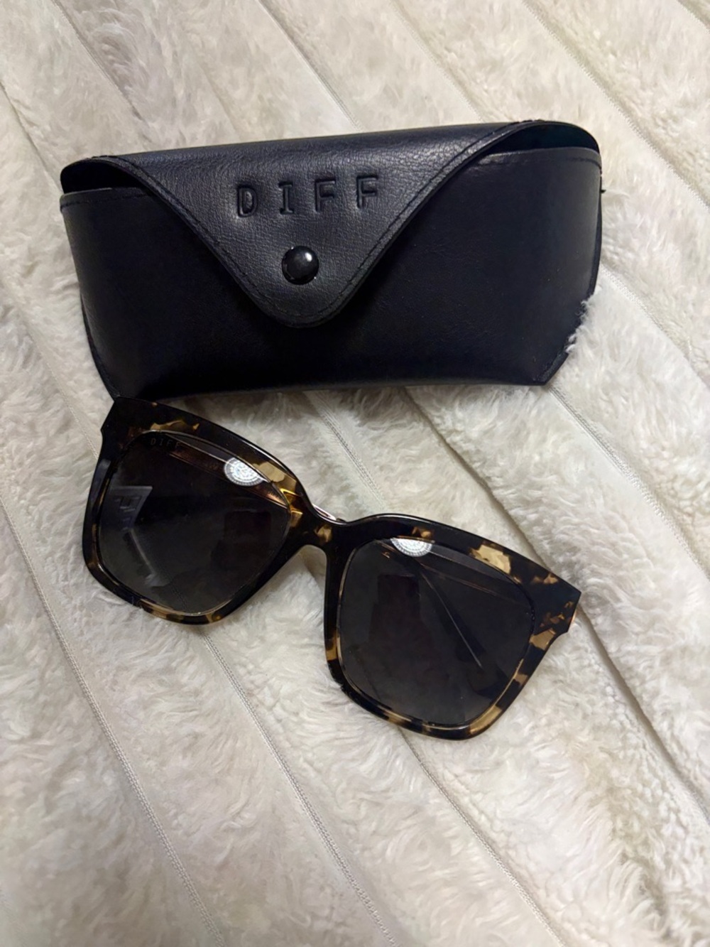 Tortoiseshell Square Sunglasses - Black/Brown